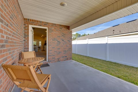 11 Mi to Beach Newly Built Palm Coast Home! House in Palm Coast