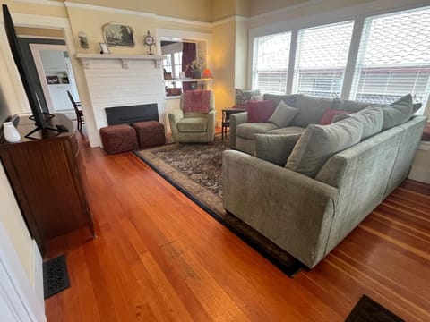 Poe House House in Paso Robles