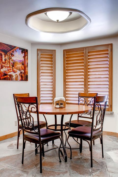 Hacienda in Solitude Vineyard House in Paso Robles