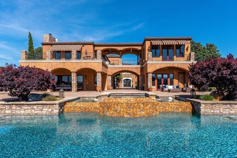 Mira Vista Vineyard Estate House in Paso Robles