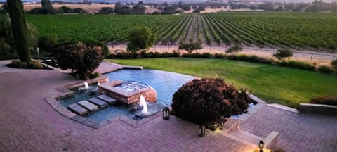 Mira Vista Vineyard Estate House in Paso Robles