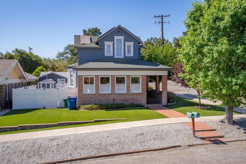 Blue Chestnut House in Paso Robles