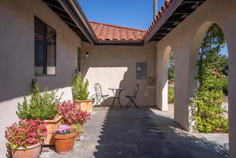 Hacienda Buena Vida House in Templeton