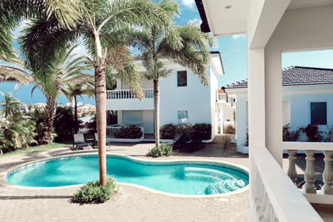 Property building, Day, Garden view, Pool view, Swimming pool, sunbed