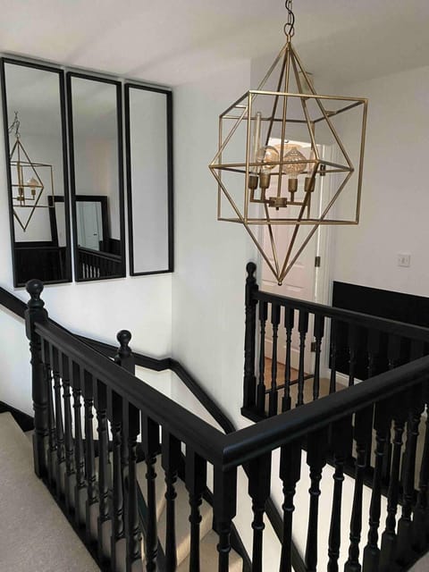 Large Modern home, 5 mins to town Centre House in Rossorry