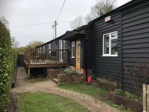 Property building, Day, Garden, Garden view