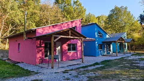 Property building, Spring, Day