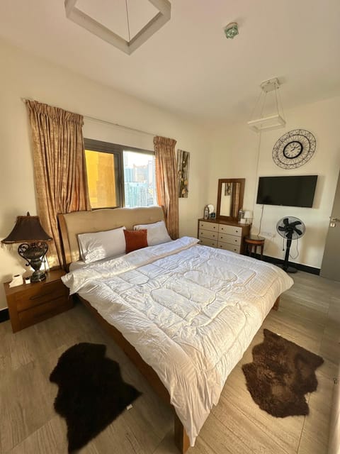 Bed, Bedroom, hair dryier, air conditioner, air conditioner