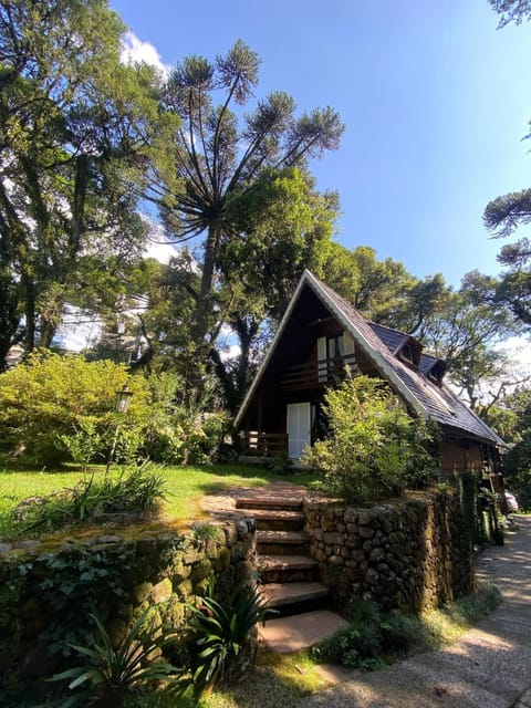 Property building, Natural landscape, Garden, Garden view