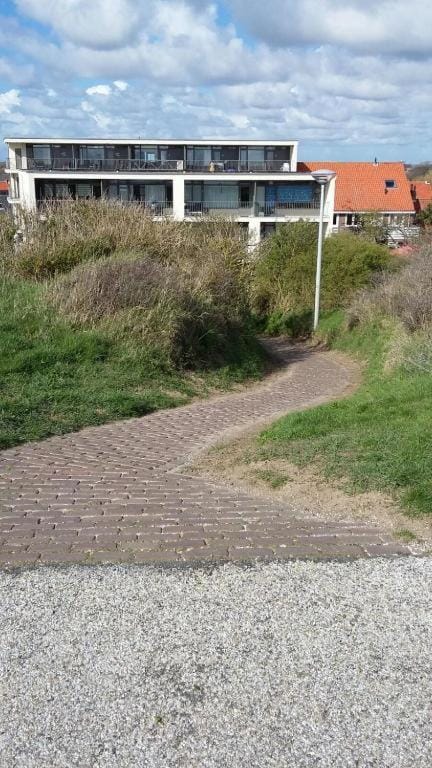 Duinstraatje 11 Apartment in Zoutelande