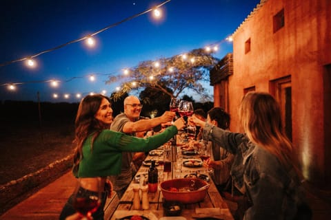 People, Food and drinks, Dinner