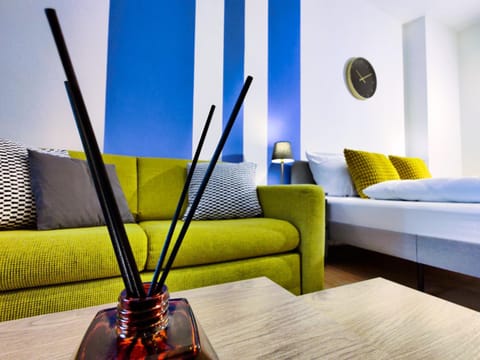 Bed, Living room, Photo of the whole room, Seating area, Bedroom