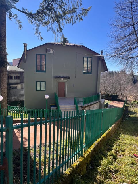 Property building, Garden, Garden, Garden view