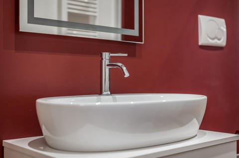 Bathroom, Decorative detail, bidet