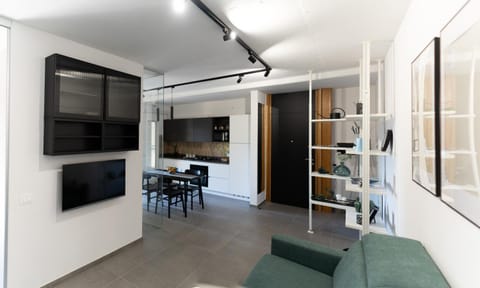 Kitchen or kitchenette, Living room, Seating area