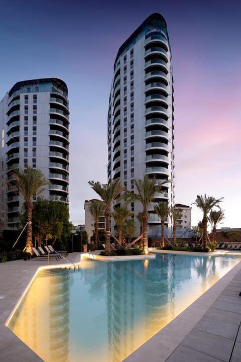 Property building, Swimming pool, Swimming pool