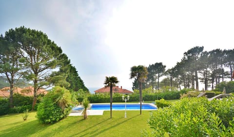 Garden, Pool view, Swimming pool, sunbed