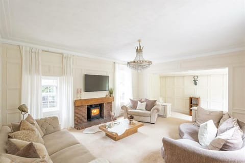 Apartment with Log Burner & Hot Tub Apartment in Newcastle upon Tyne