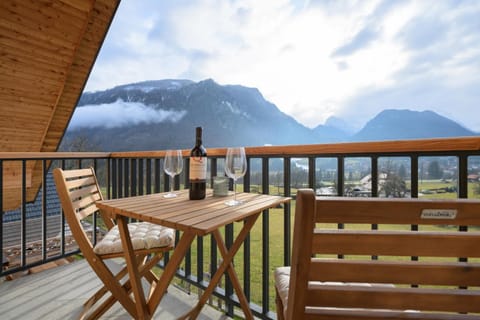 Garden, Balcony/Terrace