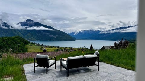 View (from property/room), Balcony/Terrace, Seating area, Mountain view