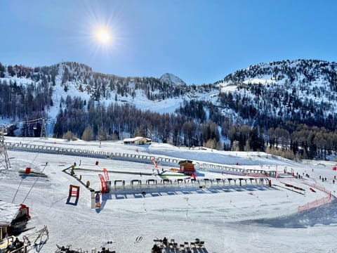 Winter, Skiing, Landmark view, Mountain view