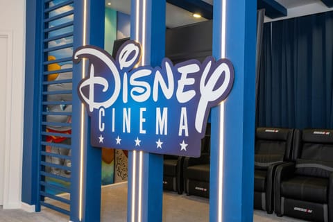 5761 HS - Spacious Luxury Villa in Paradiso Grande House in Orlando