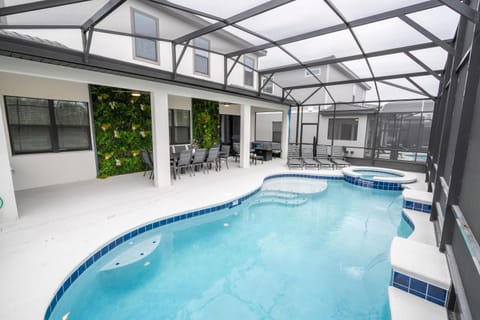 5761 HS - Spacious Luxury Villa in Paradiso Grande House in Orlando