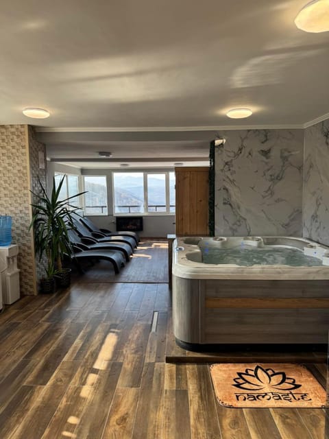 Hot Tub, Sauna, Spa and wellness centre/facilities, Spa and wellness centre/facilities