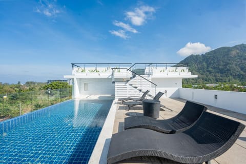 Natural landscape, View (from property/room), Mountain view, Pool view, sunbed
