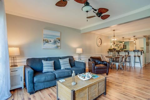 Coligny Villa 8 House in North Forest Beach