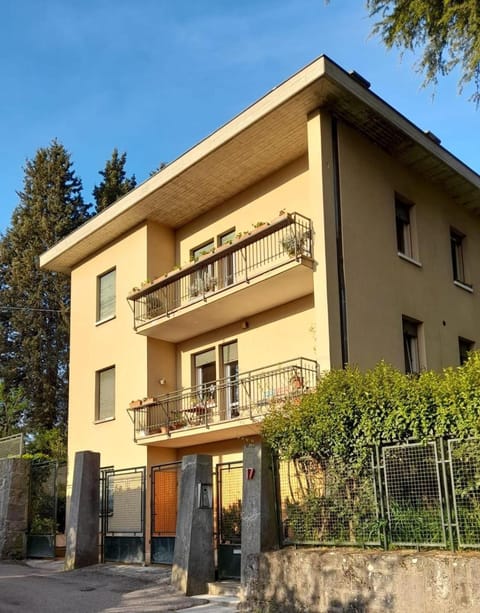 Property building, Day, Parking
