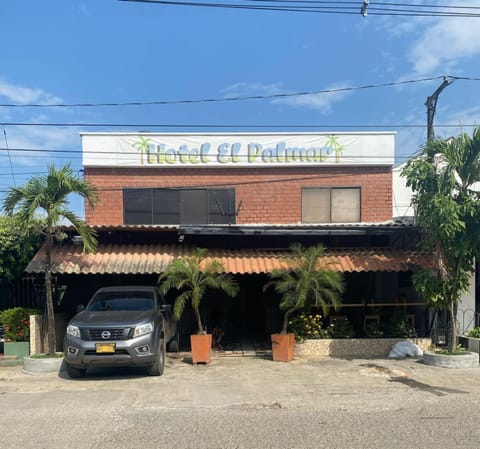 Property building, Street view, Location