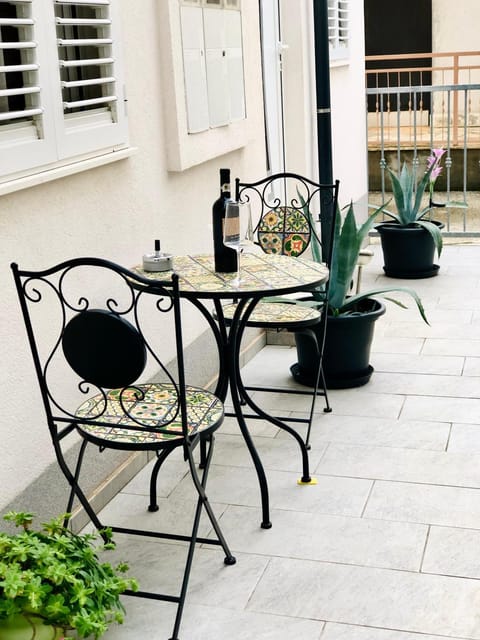 Day, Summer, Garden, View (from property/room), Balcony/Terrace