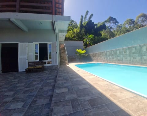 Casa de veraneio na serra House in Nova Friburgo