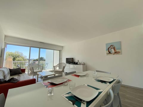 Appartement 4 pièces/6 couchages proche plage - LE POULIGUEN - FR-1-245-210 Apartment in Le Pouliguen