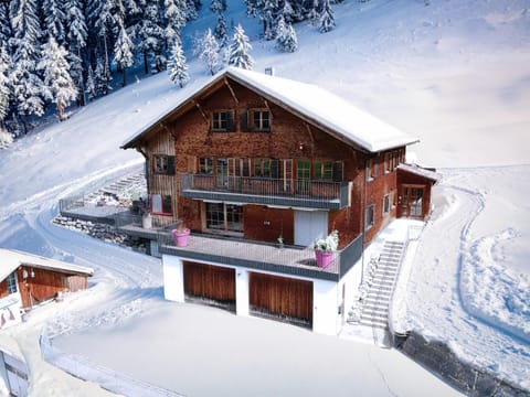 Property building, Winter