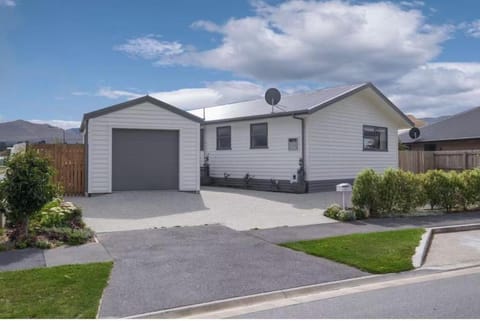 Property building, Mountain view