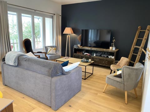 Maison à 250m de la plage la Grève Blanche avec WIFI à TREGASTEL - Réf 182 Villa in Trégastel