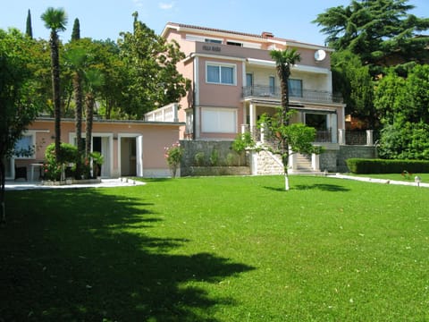 Facade/entrance, Garden, Garden view