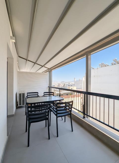 Acropolis view 3BD penthouse next to tram and port Apartment in Pireas