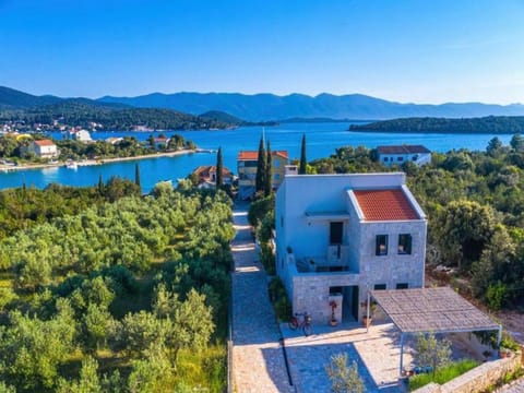 Escape Villa Island Peaceful Oasis with Pool Villa in Dubrovnik-Neretva County