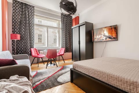 Bed, Photo of the whole room, Bedroom, wardrobe
