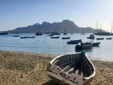 Nearby landmark, Day, Natural landscape, Beach, Lake view, Mountain view, River view, Sea view