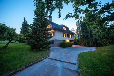 Property building, Natural landscape, Garden, Garden view