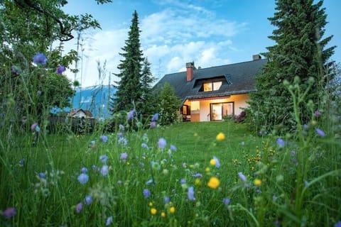 Property building, Spring, Natural landscape, Garden, Garden view