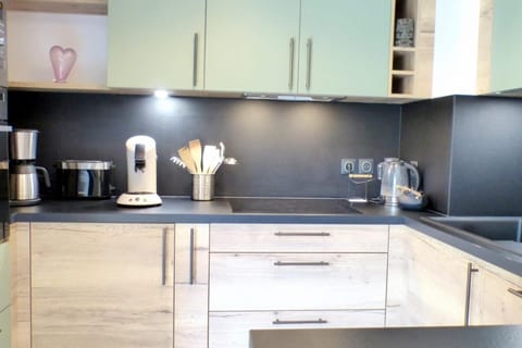 F4 house in residence with private garden House in Sanary-sur-Mer