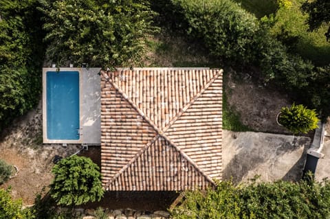 Property building, Garden, Garden view, Swimming pool, Parking