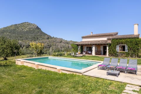 Natural landscape, Garden view, Mountain view, Swimming pool