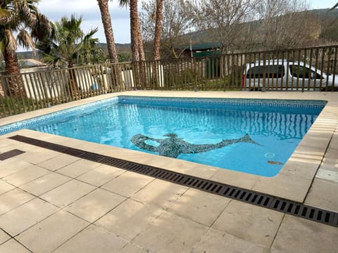 Balcony/Terrace, Swimming pool