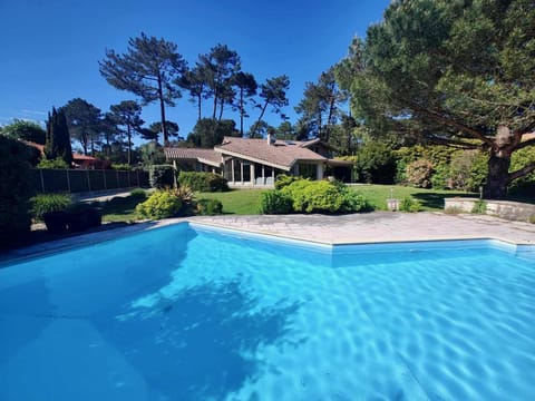 Garden, Swimming pool